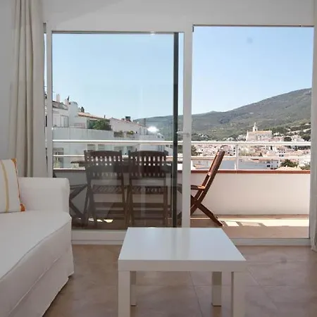 Aparthotel L'Heretat 3* Cadaques